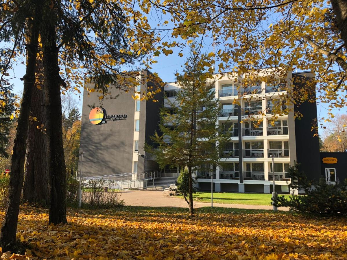 Liivarand Hotel Narva-Jõesuu Buitenkant foto