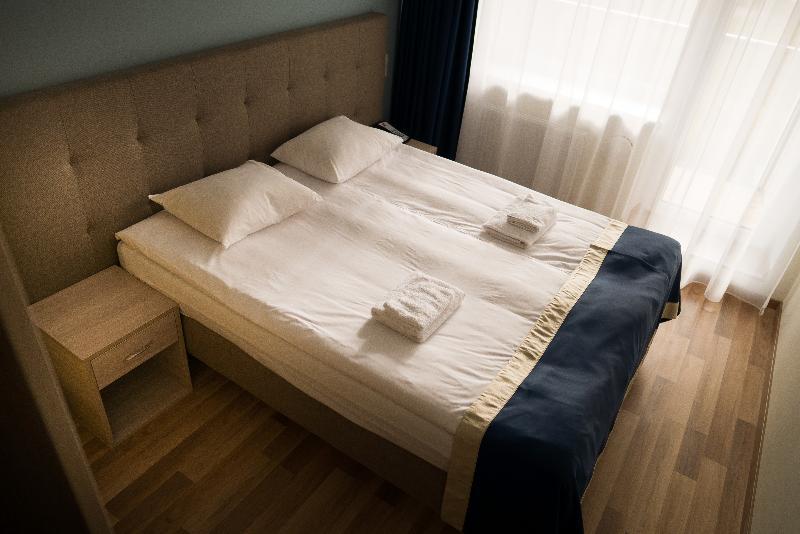 Liivarand Hotel Narva-Jõesuu Buitenkant foto